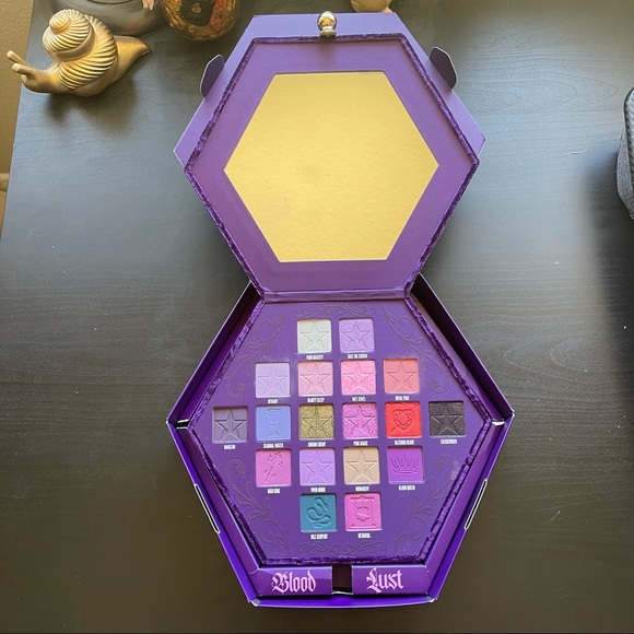 Brand New in Box Jeffree Star Cosmetics Blood Lust Eyeshadow Palette - Picture 3 of 5